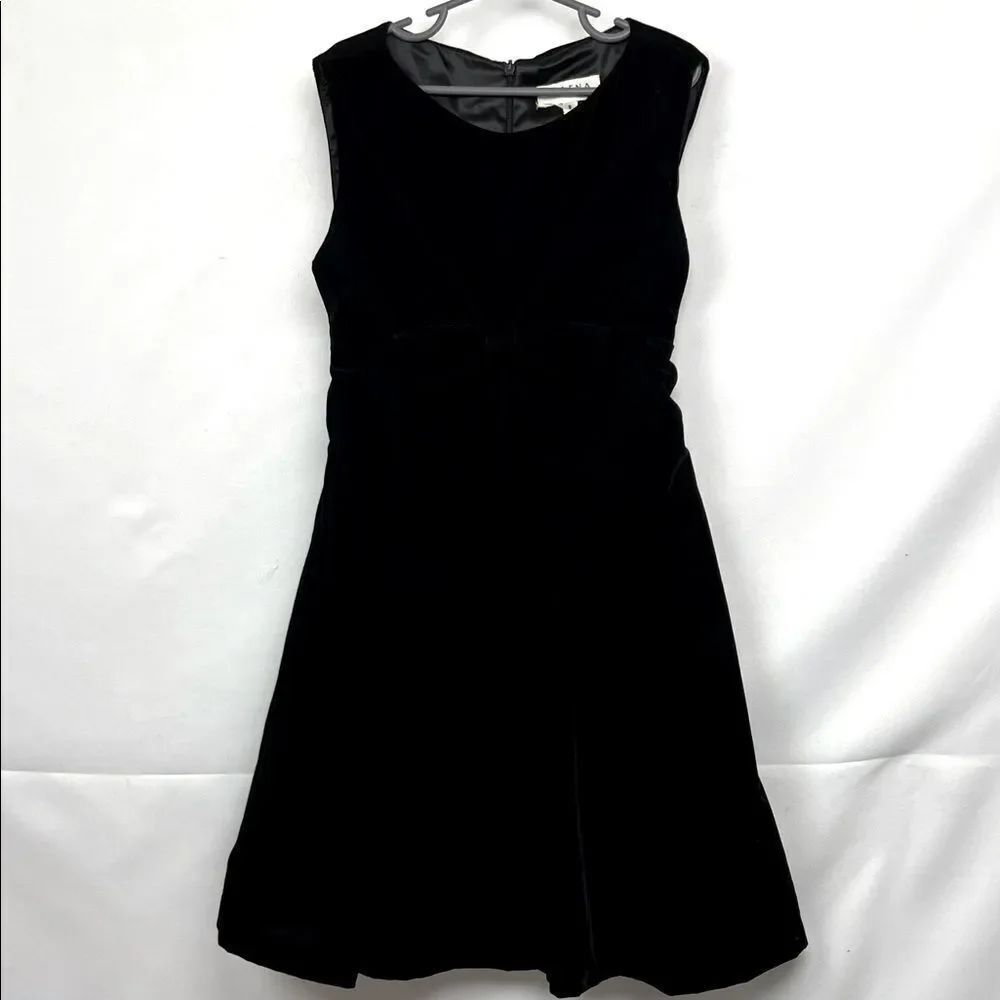 Helena Black velvet sleeveless event dress with bow formal holiday size 8 NWT